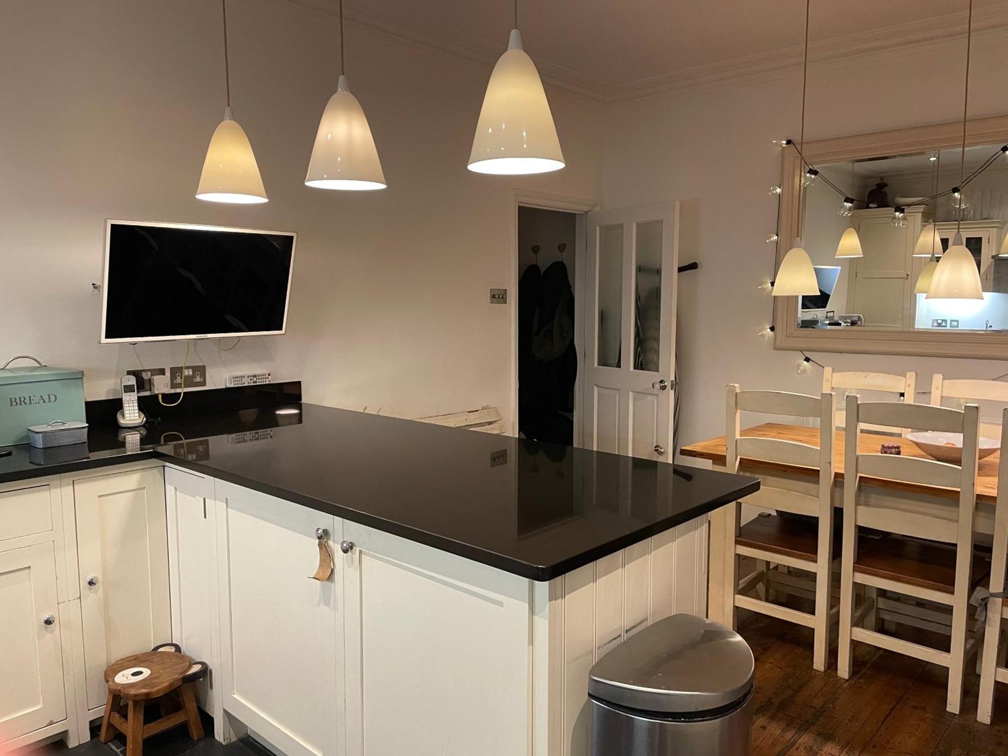 3 Bed Home Sleeps 6 Free Parking Brighton Exterior foto